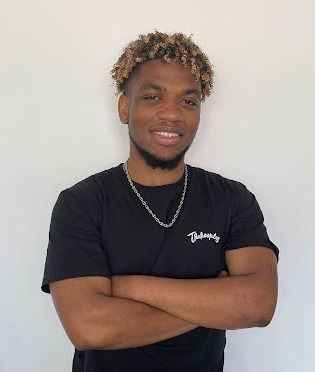 Junior, apprenant du programme Artis